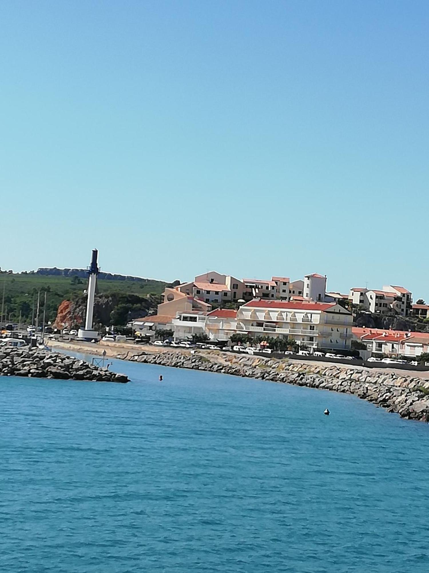 Superbe Appartement Avec Vue Sur Mer Et Port, Parking Prive Saint-Pierre-la-Mer (Aude) Exterior foto